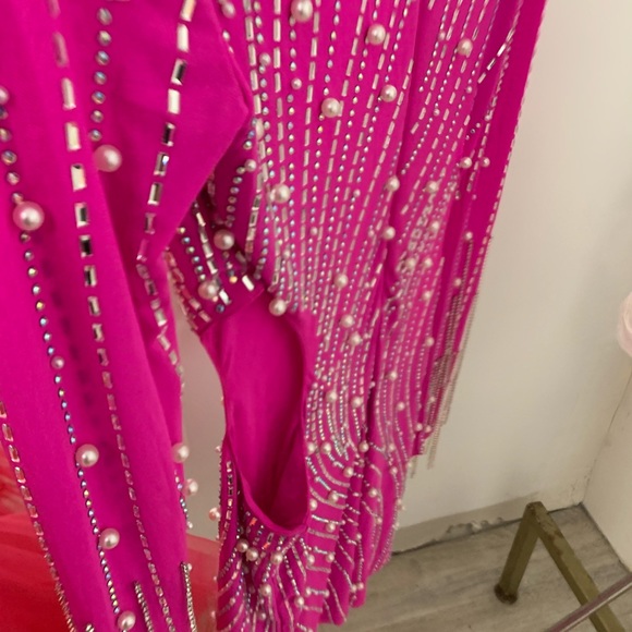 Fashion Nova Beautiful Dress Never Worn - Picture 3 of 5